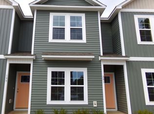 201 Loren Rd, Hubert, NC 28539