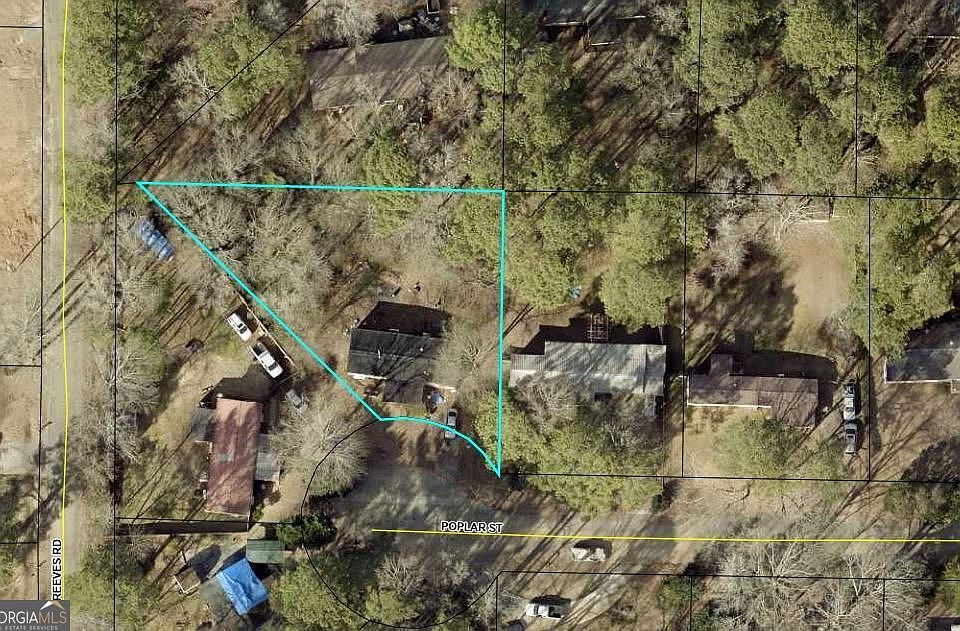 1st image of 1318 Poplar St