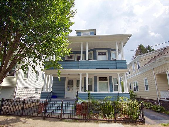 2nd image of 703-705 Academy Ave