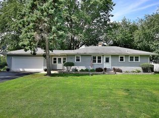 2N124 Mildred Ave, Glen Ellyn, IL 60137