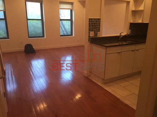 1st image of 256 W 135th St APT 4R
