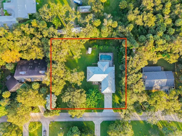 3606 Wilderness Drive E, Fort Pierce, FL 34982