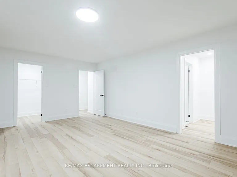 2104 Mississauga Rd — Photo 30