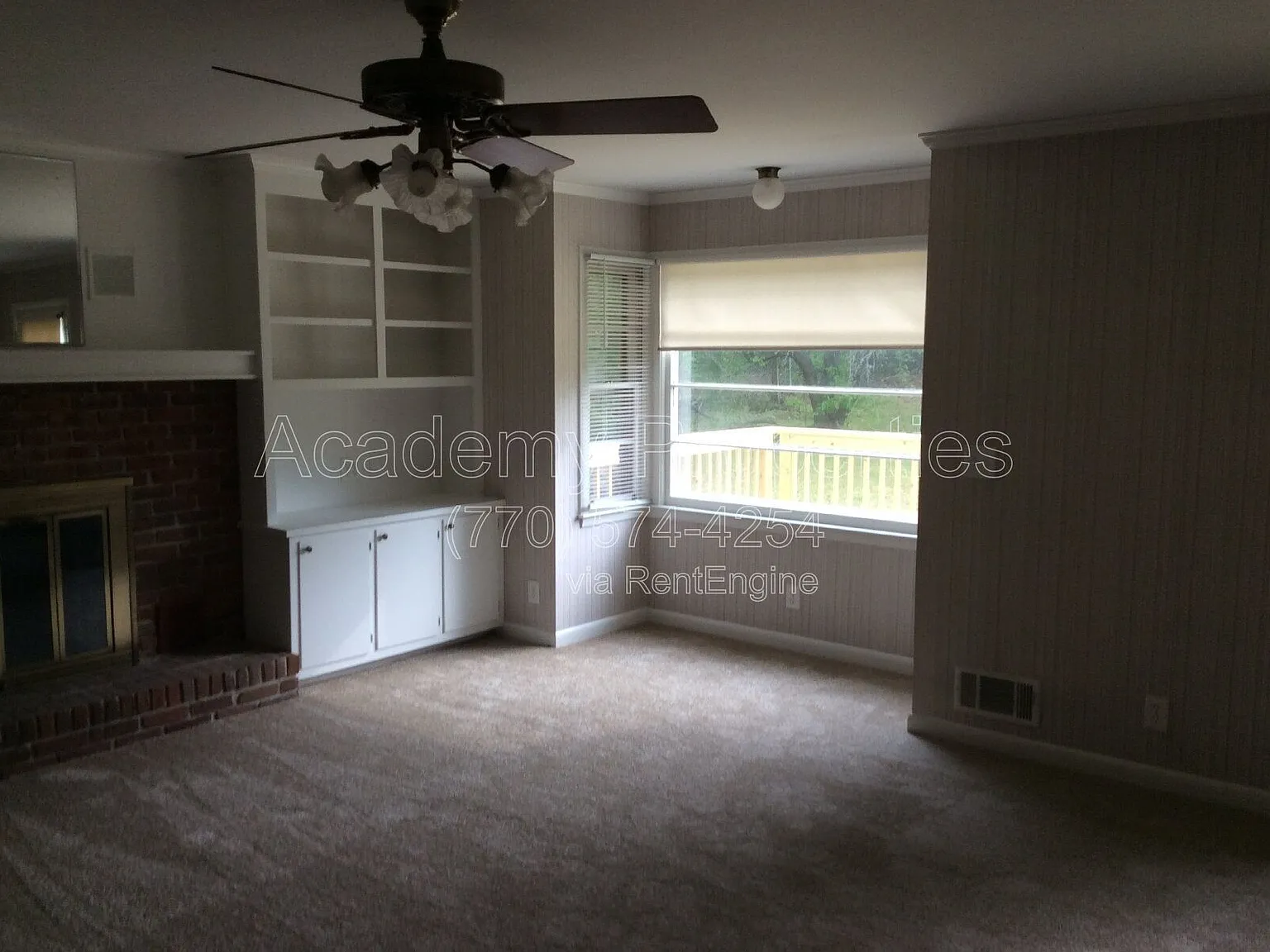 4 bed, 2.0 bath, 2164 sqft, $1,800 — Photo 3