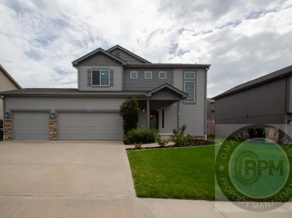 8825 N 161st Ave, Bennington, NE 68007