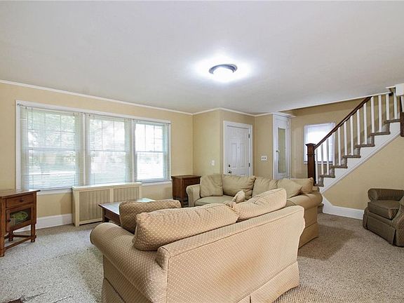 4th image of 44 Archer Dr