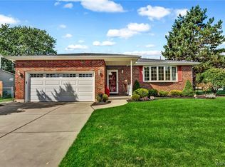 51 Erwin Rd, Buffalo, NY 14224