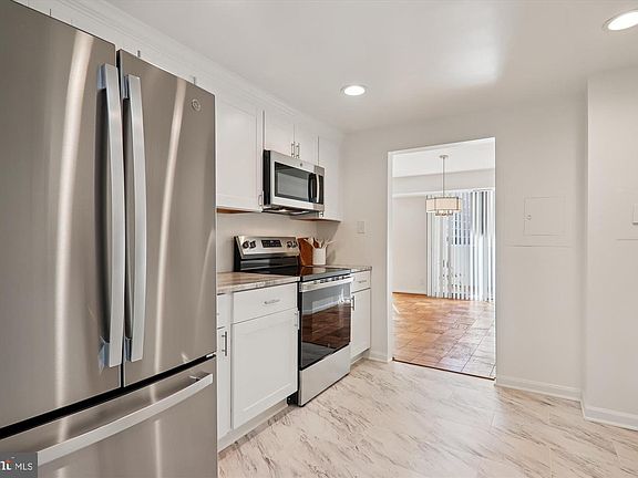 5th image of 4601 N Park Ave APT 604