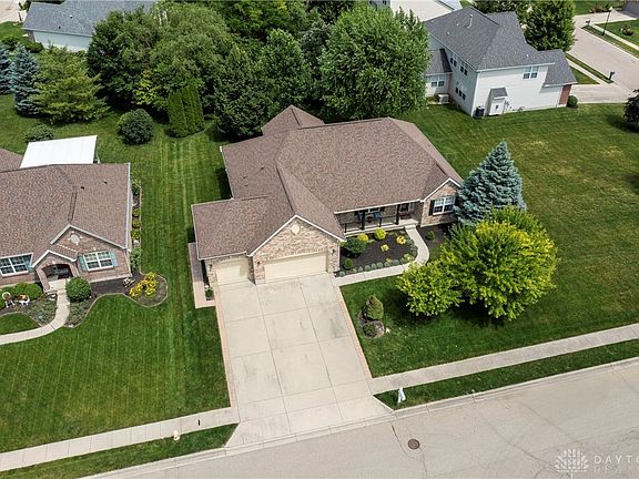 4th image of 1210 Greystone Cir