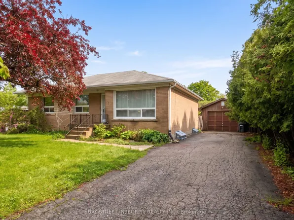 505 Sandmere Pl, Oakville, ON L6L 4G5