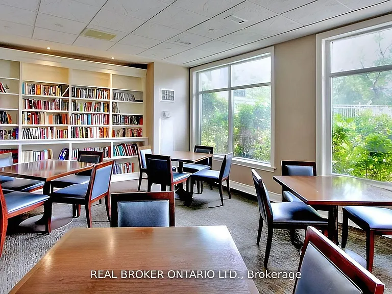 701 Sheppard Ave W #415 — Photo 34