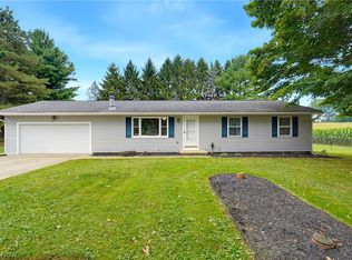 4311 Cottage Grove Rd, Uniontown, OH 44685
