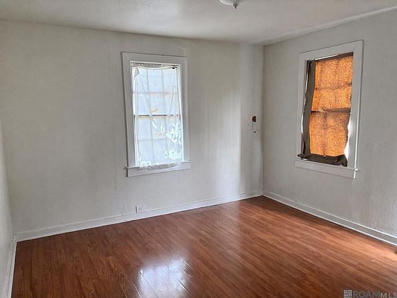 2nd image of 4562 Cadillac St