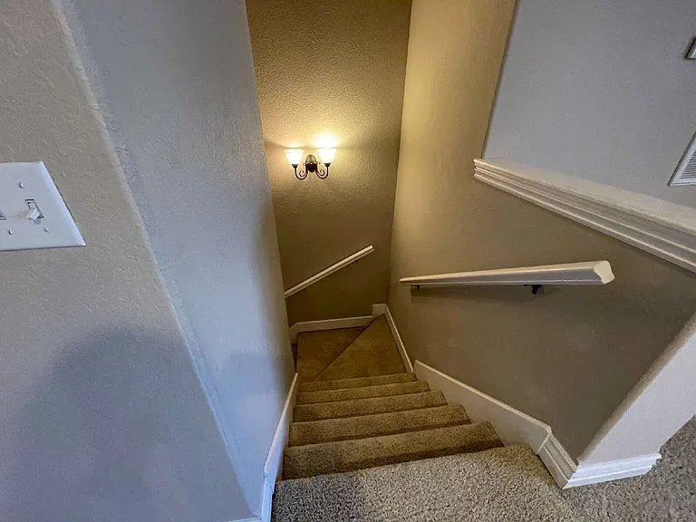 122 Millstone Ct — Photo 54