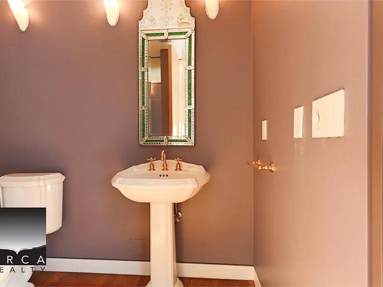 687 Beachview Dr — Photo 18