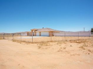 16141 Quinault Rd, Apple Valley, CA 92307