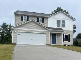 112 Brooks Ct, Laurens, SC 29360