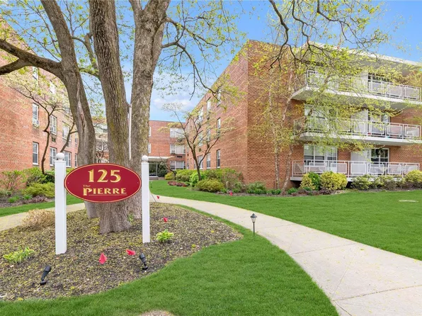 125 Main Street #1D, Port Washington, NY 11050