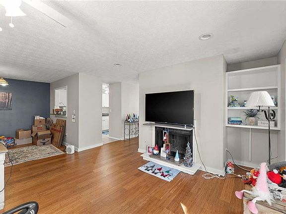 4th image of 504 Wynnes Ridge Cir SE