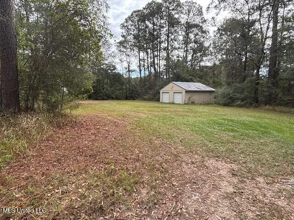 14832 Hillside Dr, Vancleave, MS 39565