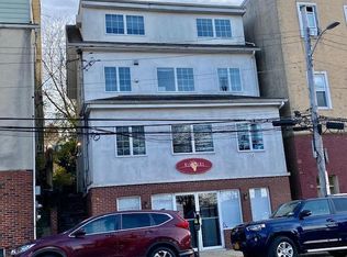 34 Main St APT 3, Dobbs Ferry, NY 10522