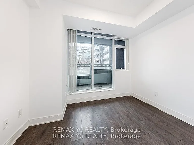 525 Adelaide St W #217 — Photo 13