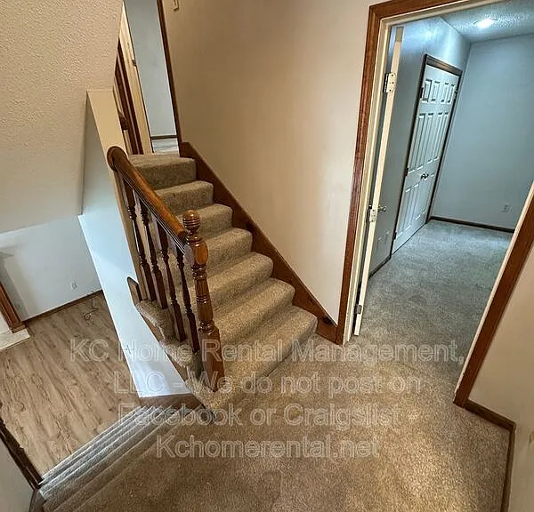 1420 SE 7th Pl — Photo 16