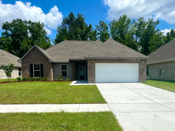 39058 Forestwood Ave, Gonzales, LA 70737