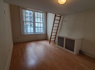 5 W 16th St APT 2, New York, NY 10011