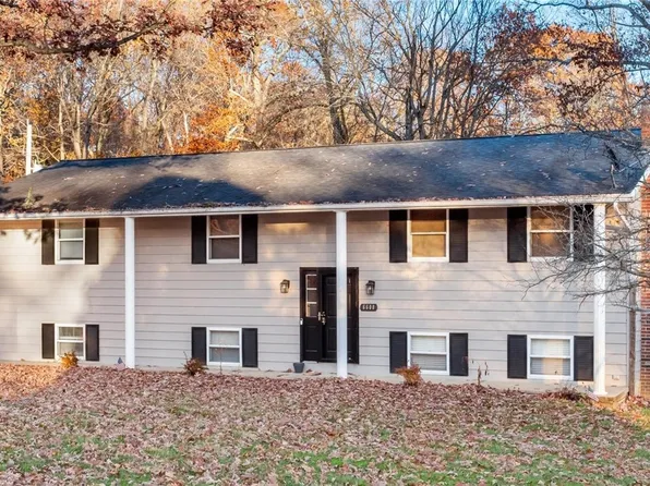 6600 Denwood Dr, Nashport, OH 43830