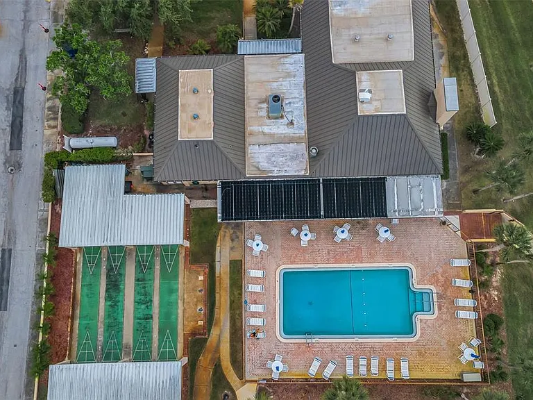 4200 Hampton Dr — Photo 49