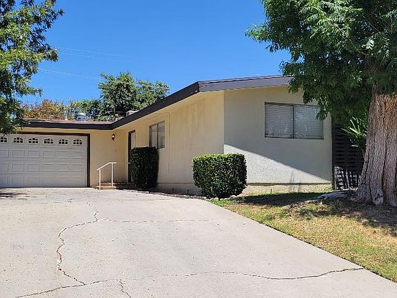 2nd image of 3306 Blade Ave