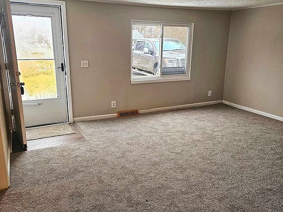 3rd image of 5035 Burma Rd