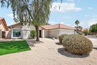 W McRae Way-0305-001.jpg