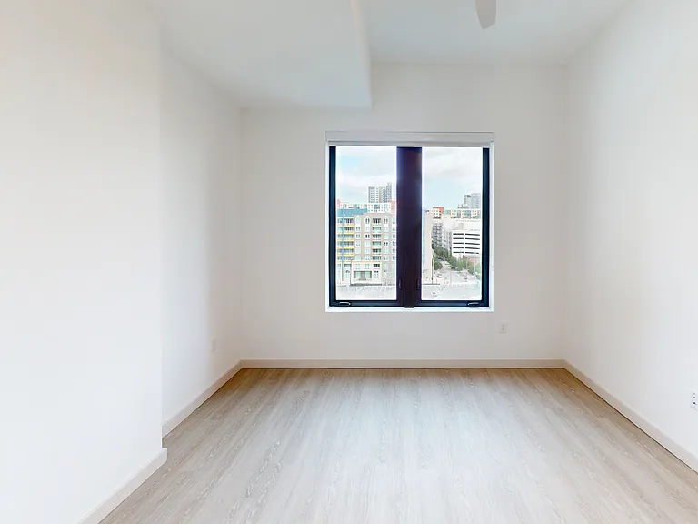 101 N Meridian — Photo 116