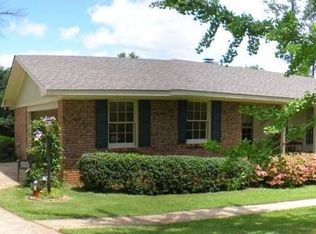 1500 Pine Haven Ct, Opelika, AL 36801