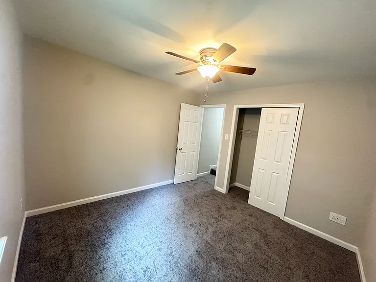 3510 Wallace St — Photo 22