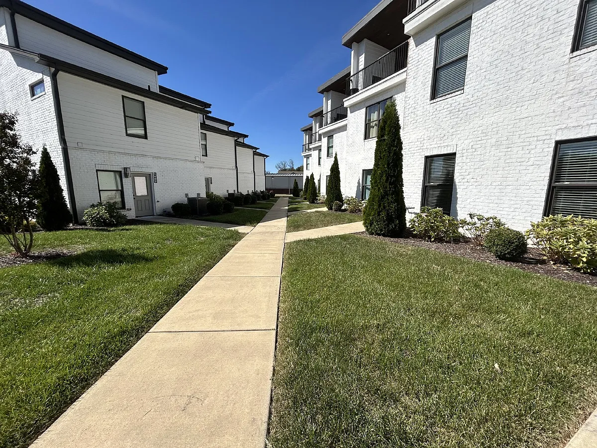 Building Photo - 1008 Dansby Dr