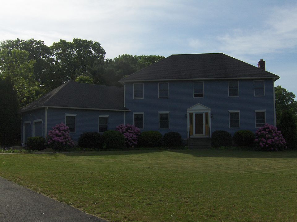 2nd image of 11 Parmenter Rd