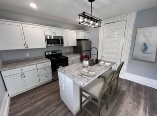 417 South Sheldon Street - D, Charlotte, MI 48813