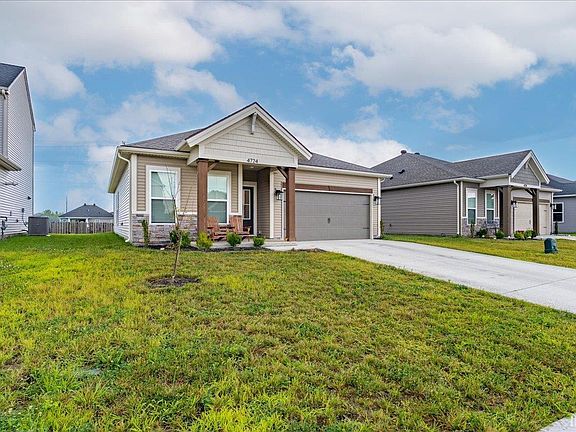 3rd image of 4724 Alaina Dr