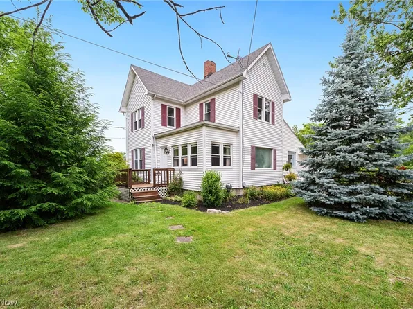 3343 Mount Pleasant St NW, North Canton, OH 44720