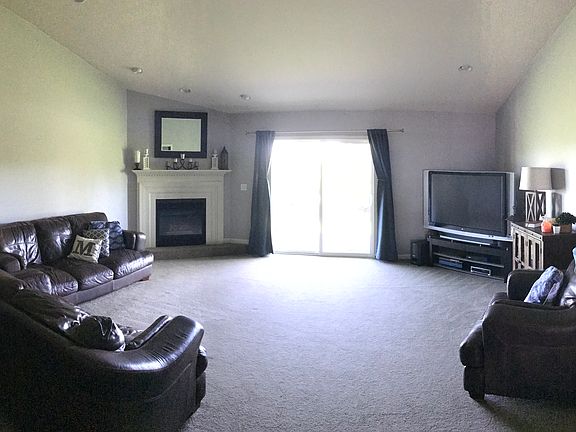 4th image of 133 Blackbird Ln
