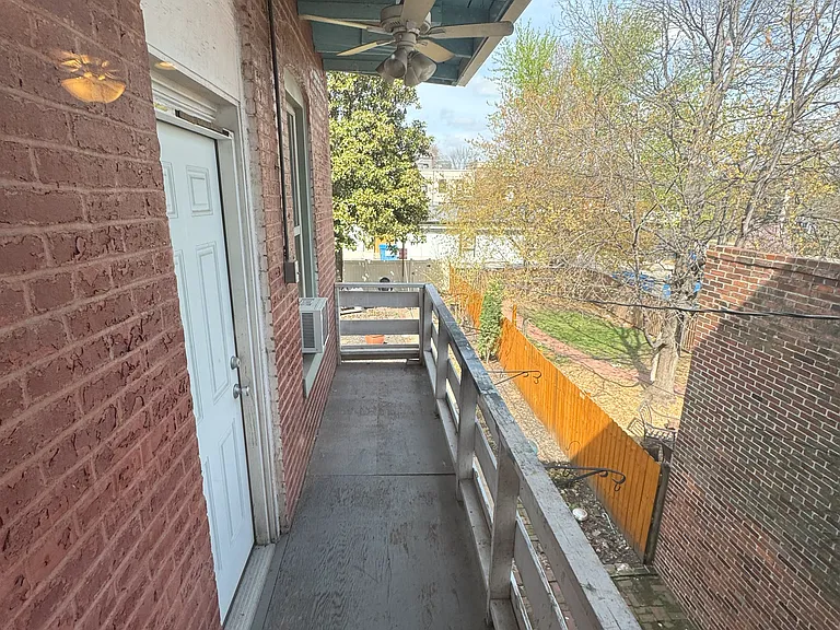 1035 Allen Ave #2F — Photo 8