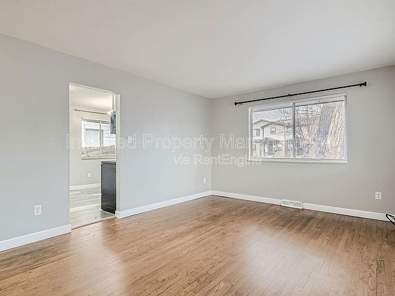 4th image of 401 W Bates Ave