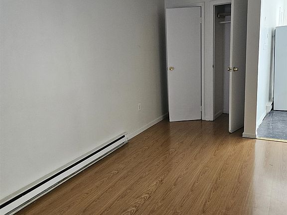 2nd image of 193 Newark Ave APT 6