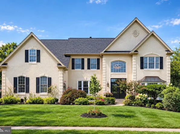 143 Steinbright Dr, Collegeville, PA 19426