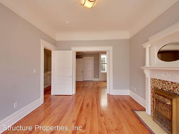 2nd image of 950 Jackson St #948