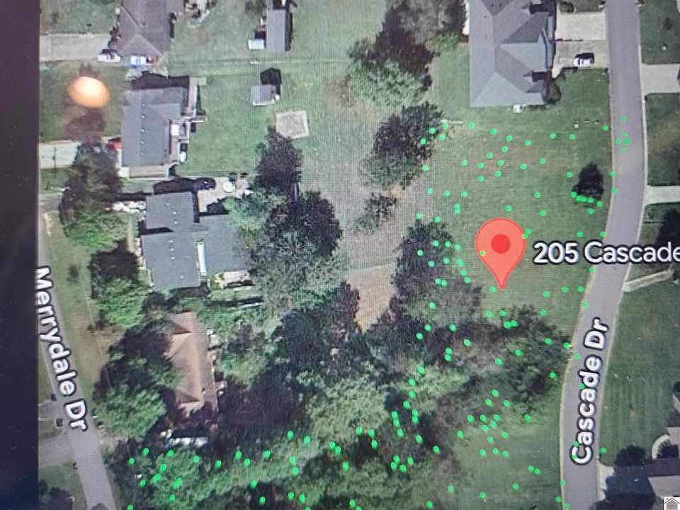 2nd image of 195-205 215 Cascade