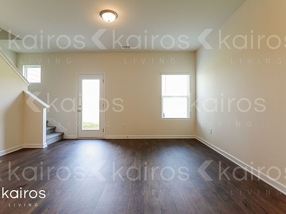 2nd image of 202 Long Island Dr